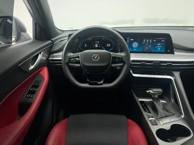 Changan CS35 Plus — Фото автомобиля 19