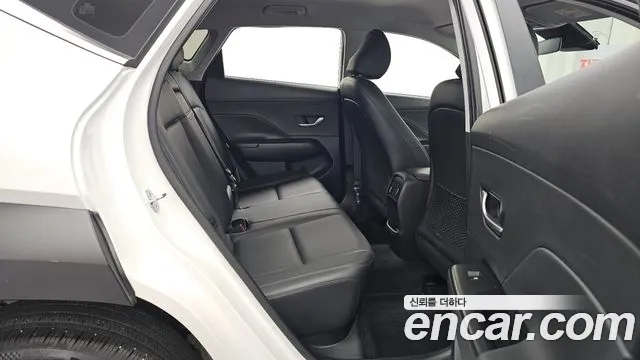 Hyundai Kona Kona (SX2) Бензин 2.0 2WD — Фото автомобиля 12