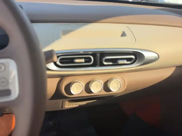 Wuling Hongguang Mini EV — Фото автомобиля 13