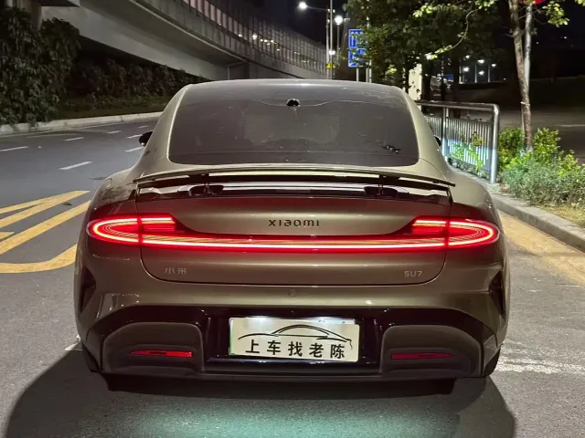 Xiaomi SU7 — Фото автомобиля 5