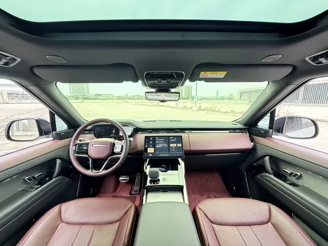 Land Rover Range Rover Sport — Фото автомобиля 8