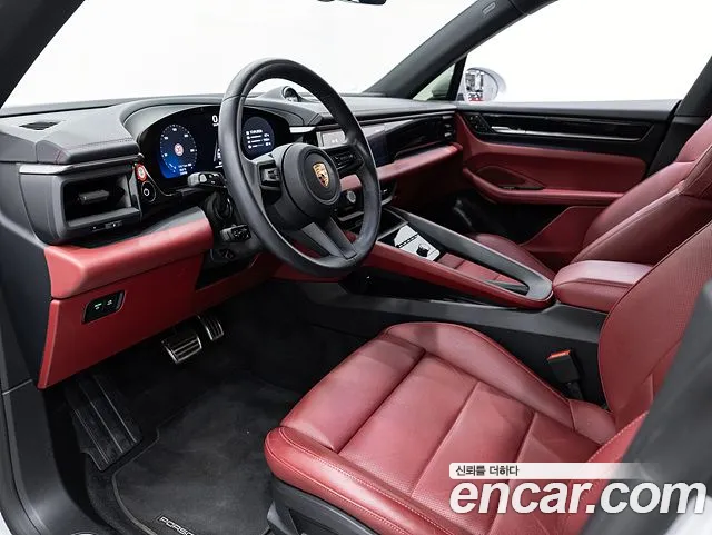 Porsche Macan — Фото автомобиля 20