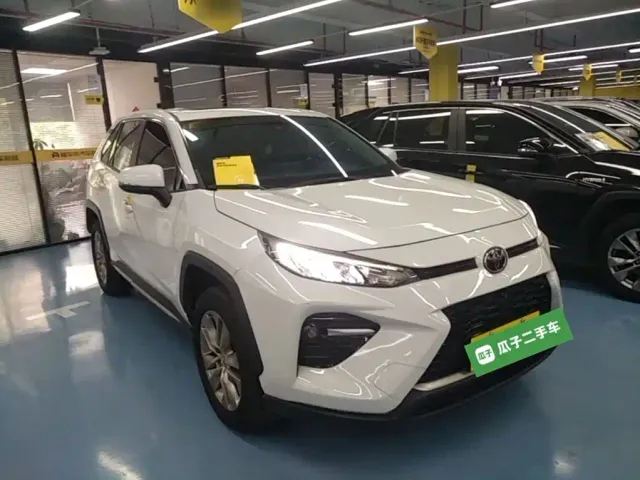 Toyota Wildlander — Фото автомобиля 3