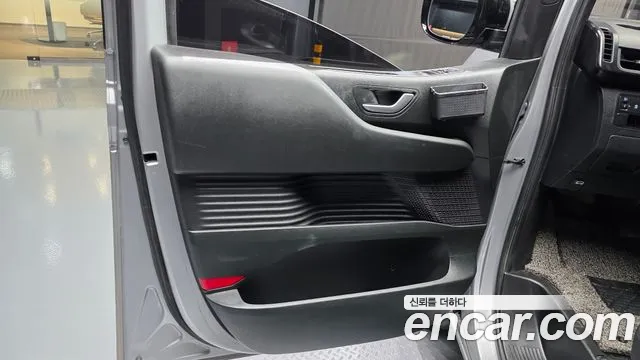 Hyundai Staria — Фото автомобиля 13