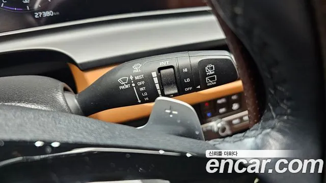 Kia Seltos New — Фото автомобиля 25