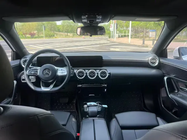 Mercedes-Benz A-Class — Фото автомобиля 9