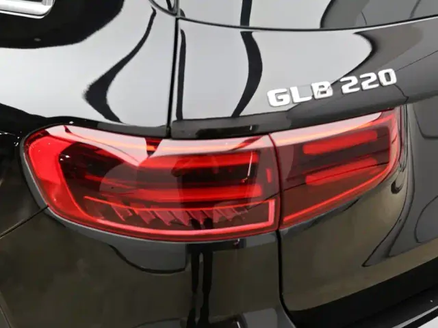 Mercedes-Benz Mercedes-Benz GLB 2025 GLB 220 Dynamic — Фото автомобиля 27
