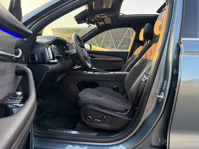 Geely Xingyue L — Фото автомобиля 5