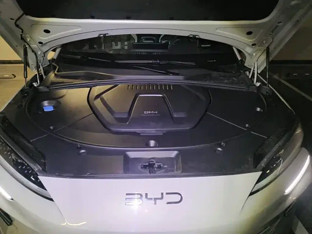 BYD Song PLUS — Фото автомобиля 3