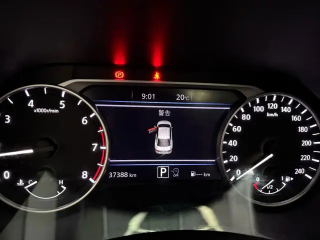 Nissan Sylphy — Фото автомобиля 10