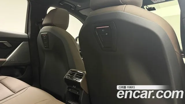 BMW 5 Series G60 — Фото автомобиля 16