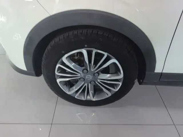 Leapmotor T03 — Фото автомобиля 22
