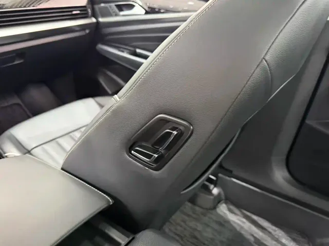 Volkswagen Passat 2022 330TSI Starlight Elite Edition — Фото автомобиля 8