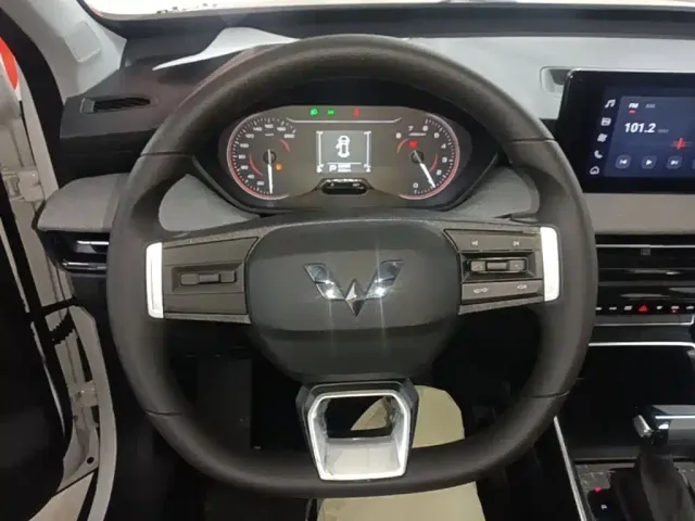 Wuling Xingchi — Фото автомобиля 10