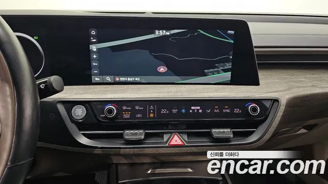 Kia K8 Hybrid — Фото автомобиля 20