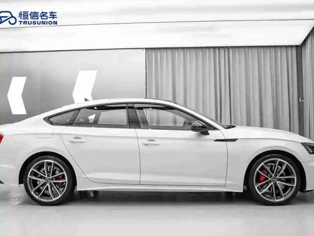 Audi A5 — Фото автомобиля 4
