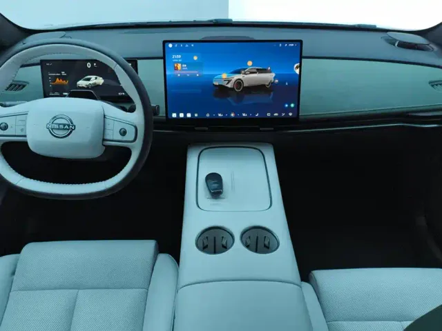 Nissan N7 — Фото автомобиля 12