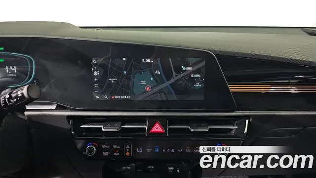 Kia Niro The All New Niro Signature — Фото автомобиля 12