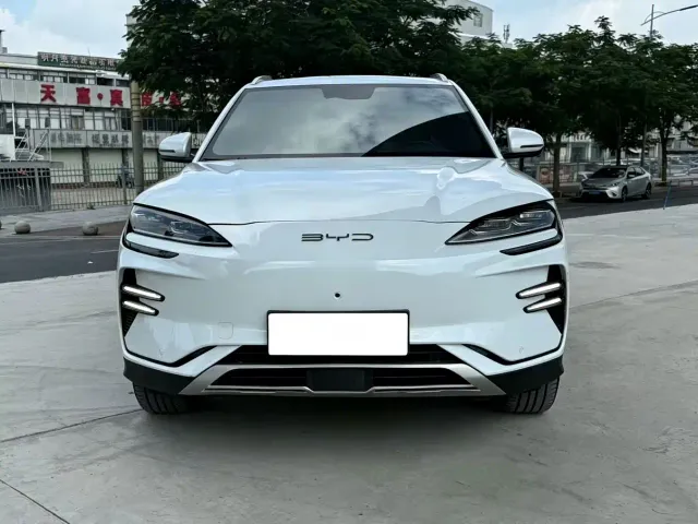 BYD Song PLUS — Фото автомобиля 2