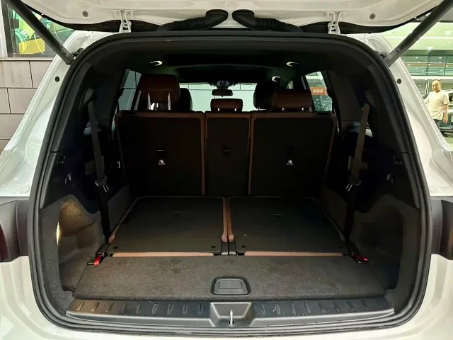 Mercedes-Benz GLB-Class — Фото автомобиля 7