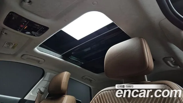 Hyundai Grandeur GN7 — Фото автомобиля 17