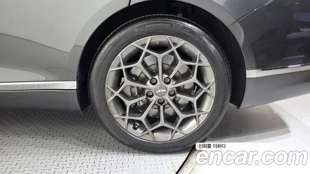 Genesis G80 RG3 — Фото автомобиля 6