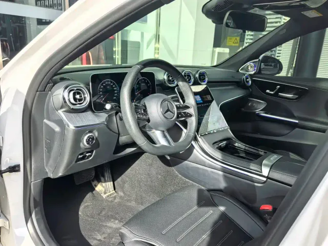 Mercedes-Benz C-Class — Фото автомобиля 11