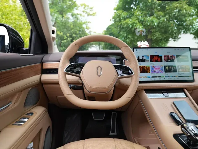 Aito M7 — Фото автомобиля 6