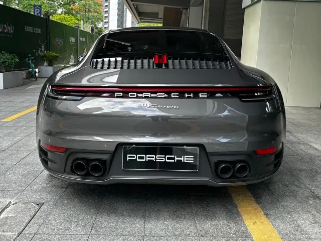 Porsche 911 — Фото автомобиля 5