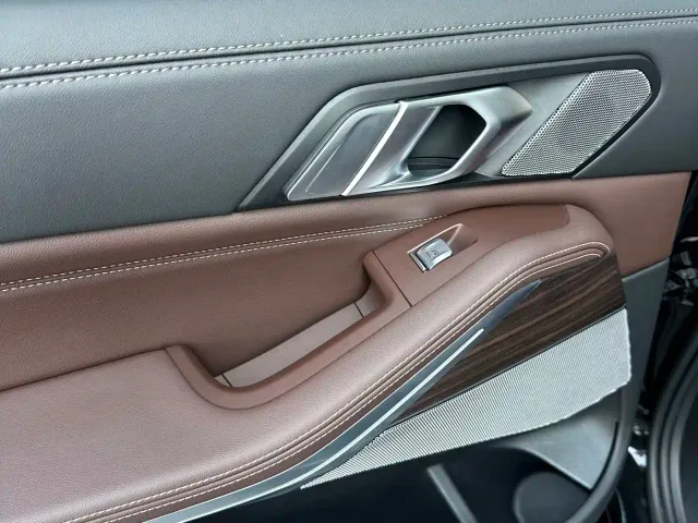 BMW X5 — Фото автомобиля 10
