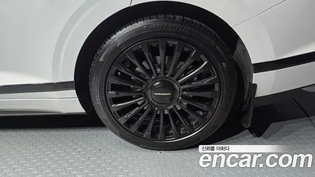 Hyundai Grandeur Grandeur (GN7) 3.5 LPG 2WD (Такси) — Фото автомобиля 19