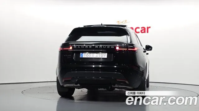 Land Rover Range Rover Velar Range Rover Velar 3.0 P400 Dynamic HSE — Фото автомобиля 3