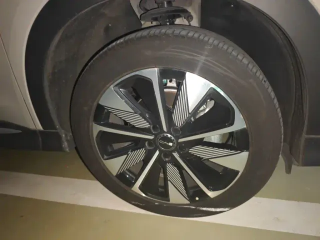 BYD Song PLUS — Фото автомобиля 24