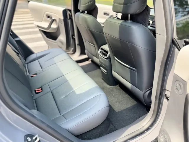 Leapmotor Lafa 5 — Фото автомобиля 11