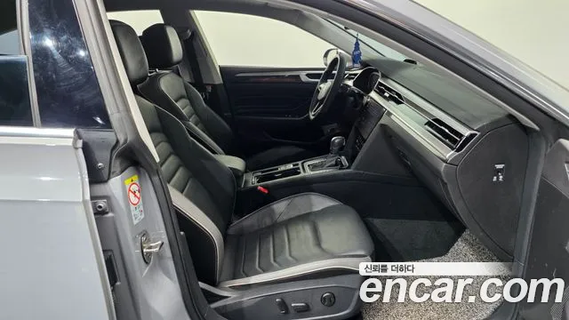 Volkswagen Arteon Arteon 2.0 TDI Prestige — Фото автомобиля 11