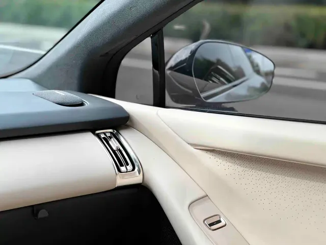 Xpeng P7+ — Фото автомобиля 19