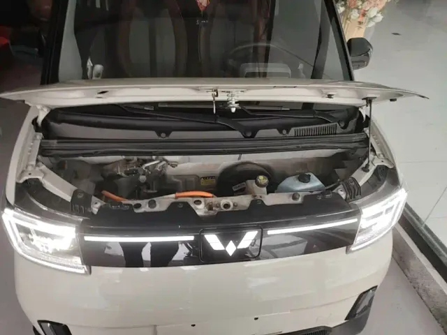 Wuling Hongguang Mini EV — Фото автомобиля 19