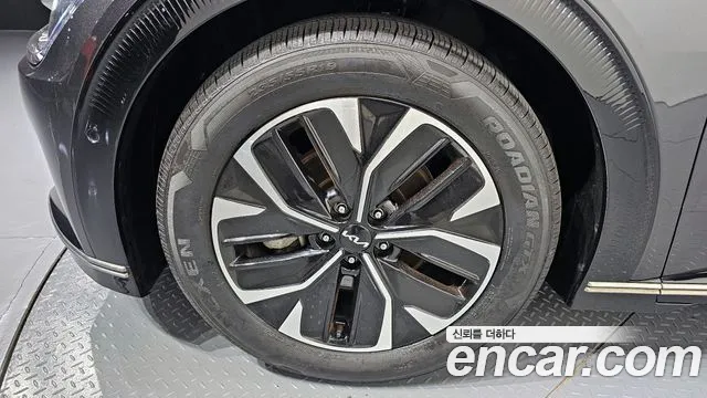 Kia EV6 Long Range — Фото автомобиля 5