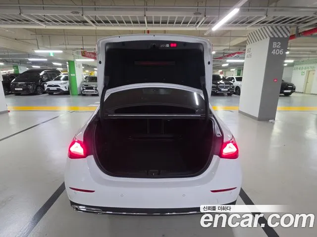 Mercedes-Benz E-Class W214 — Фото автомобиля 4