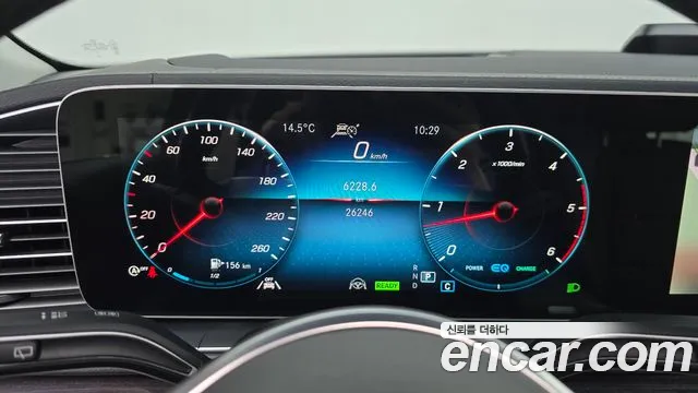 Mercedes-Benz GLE-Class — Фото автомобиля 8