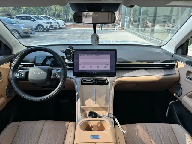 GAC Aion i60 — Фото автомобиля 5