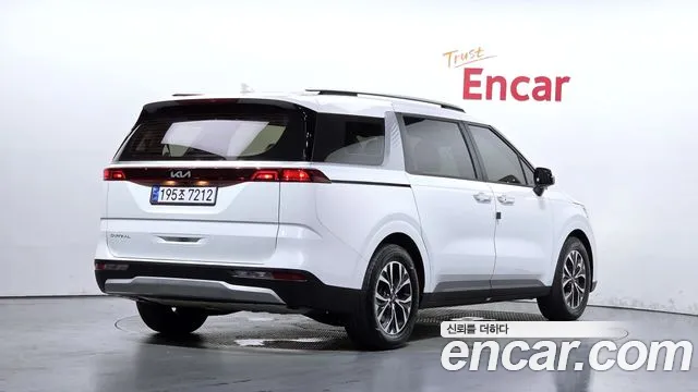 Kia Carnival 4th Gen — Фото автомобиля 2