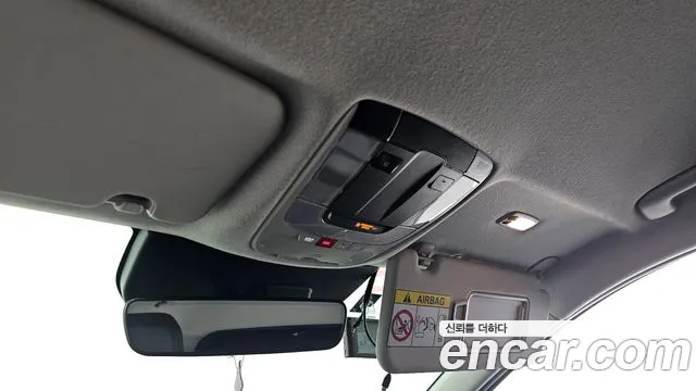 Kia Niro The All New Niro Signature — Фото автомобиля 16
