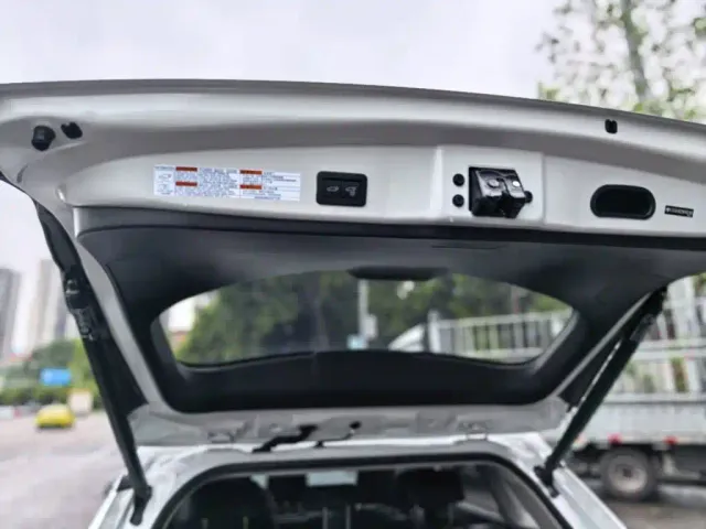 Toyota Frontlander — Фото автомобиля 14