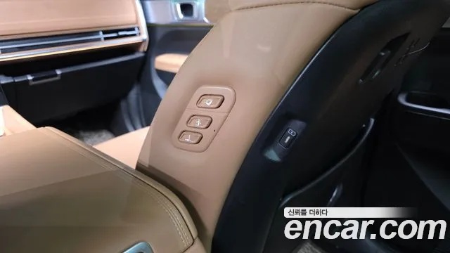 Hyundai Santa Fe MX5 — Фото автомобиля 28