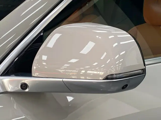 Li Auto L6 — Фото автомобиля 13