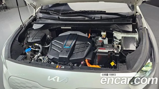 Kia Niro — Фото автомобиля 6