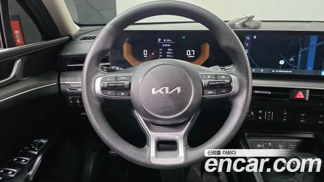 Kia K5 Generation 3 — Фото автомобиля 15