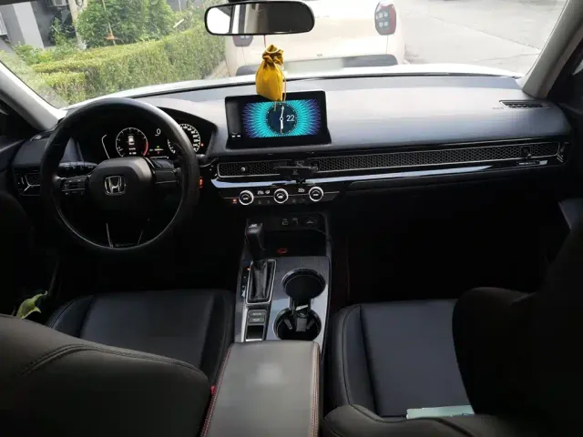 Honda Civic — Фото автомобиля 12