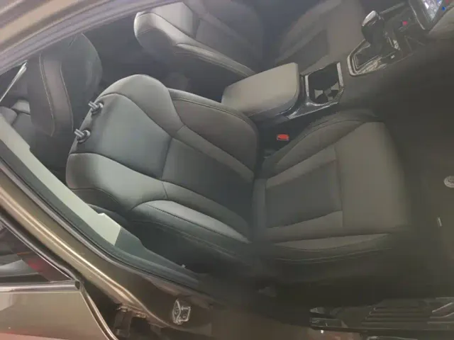 Subaru Outback — Фото автомобиля 24